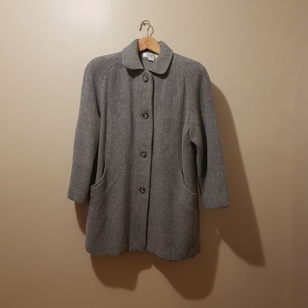 Kay boys women jacket size:12
